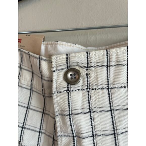 NWT Levis Mens Ace Cargo Twill Plaid Shorts Size W 38 - Picture 3 of 6